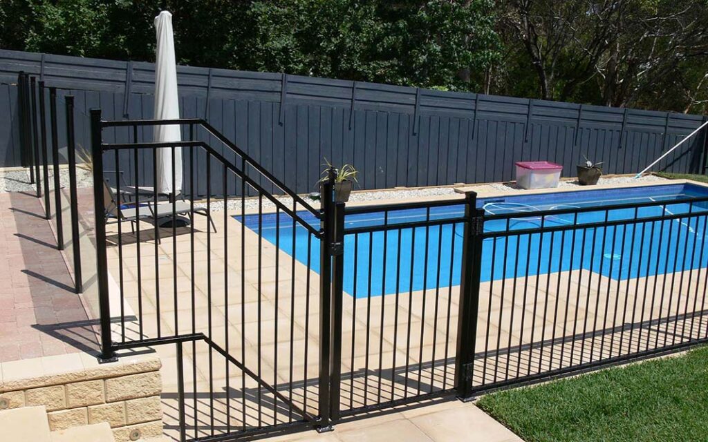 alminium pool fencing